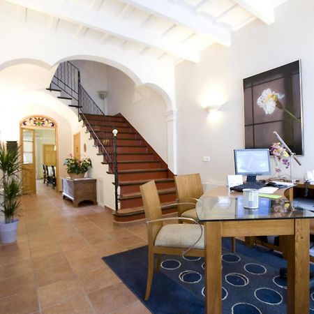 Hotel Es Mercadal Luaran gambar